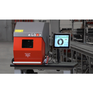 SIC MARKING dévoile la nouvelle station de marquage laser compacte e.L-BOX