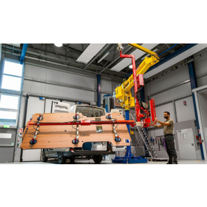 nouveau manipulateur pour planchers de véhicules industriels