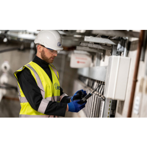 ABB renforce ses capacités de surveillance industrielle et des DataCenters avec l’acquisition d’IPEC