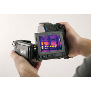 FLIR propose des packs exclusifs pour les inspections industrielles