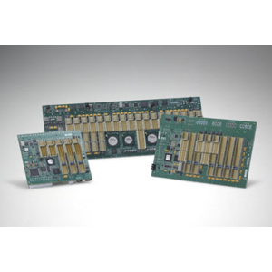 Fonds de panier PXI/CompactPCI pour applications OEM de test et de contrôle embarqués