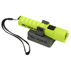 Peli Products lance la lampe torche rechargeable 3335RZ0 certifiée ATEX