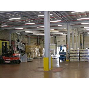 Plateforme de stockage, mezzanine industrielle sur mesure