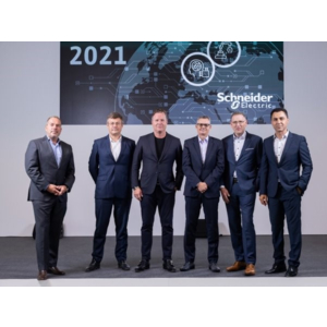 Le Groupe Wilo et Schneider Electric intensifient leur collaboration avec un partenariat stratégique