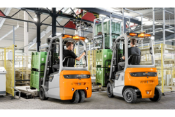 Nouveaux chariots élévateurs électriques RCE 15-20, 100 % Lithium ion