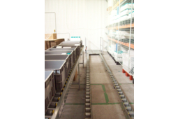 Convoyeur extensible à galets PVC pour palettes