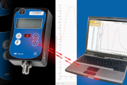 Manomètre électronique portable à mémoire intégrée et port infrarouge