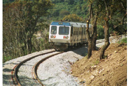 Des traverses métalliques Corus pour la Corse