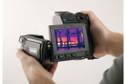 FLIR propose des packs exclusifs pour les applications hautes tensions 