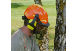 casque de protection forestier pour bucheron équipé de la technologie « CrashBox® »