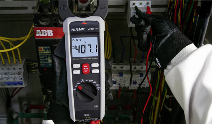 Pince ampèremétrique haute performance VC-771 PV