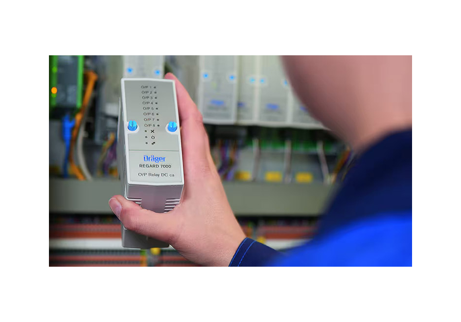 Dräger REGARD® 7000, un système d'analyse modulaire pour la surveillance des gaz et vapeurs