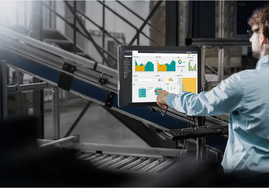Jungheinrich reçoit le SupplyTech Breakthrough Award 2025 pour son logiciel WMS