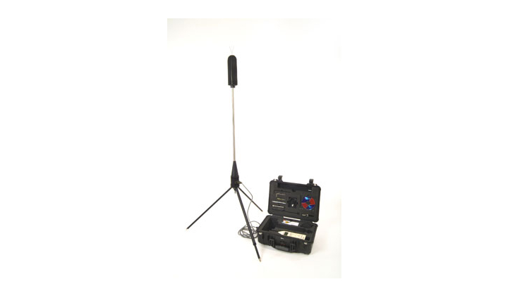EK:411C, un kit sonomètre intégrateur qui mesure le bruit en extérieur pendant une semaine.