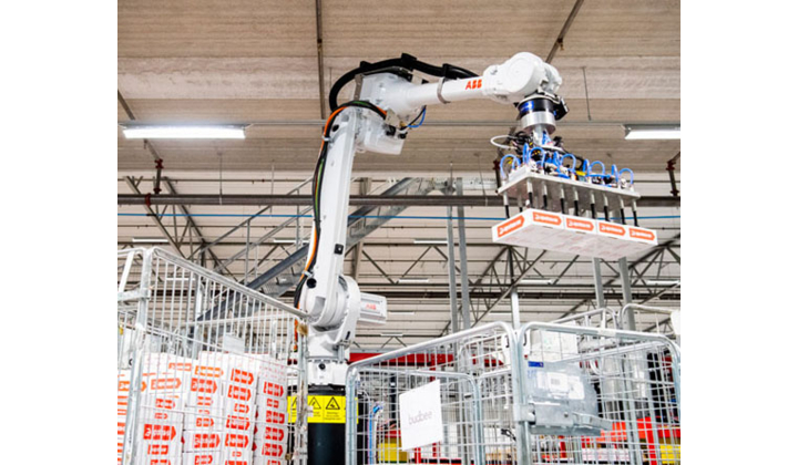30% de productivité gagnée dans une pharmacie en ligne grâce aux robots ABB