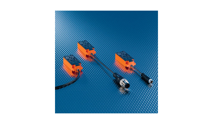 ifm Détecteur capacitif compact IO-Link