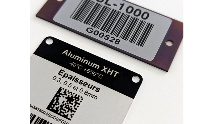 Etiquettes photocomposées en aluminium XHT pour applications haute température