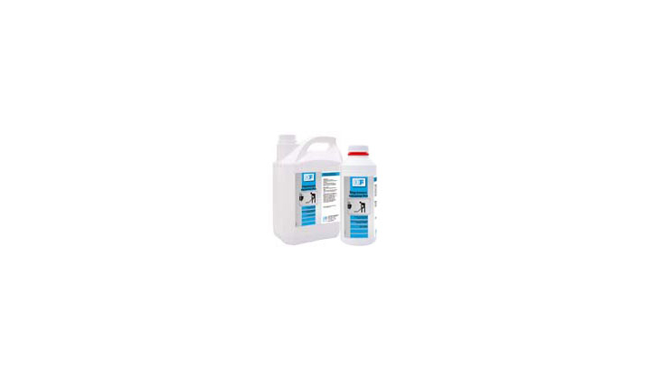 Lavage à l’eau avec la nouvelle gamme de produits de nettoyage professionnel CRC KF