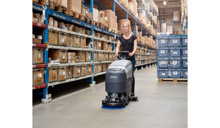 Autolaveuse accompagnée compacte et maniable Nilfisk SC401