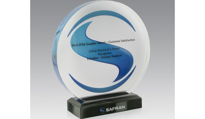 SOURIAU reçoit le trophée 2016 de la meilleure satisfaction client de la part de SAFRAN ELECTRICAL & POWER  