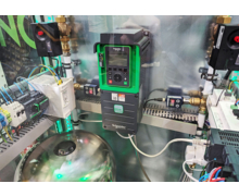 Schneider Electric reçoit le prix du 10 000 000e module Anybus de HMS Networks