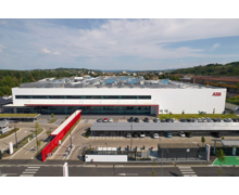 ABB inaugure son plus grand site de production de chargeurs rapides DC en Italie