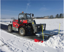 Balayeuse tractée avec lame à neige Actisweep