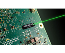 Brady lance des étiquettes gravables au laser pour circuit imprimé