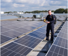 Les outils de mesure Fluke simplifient le travail des professionnels du photovoltaïque
